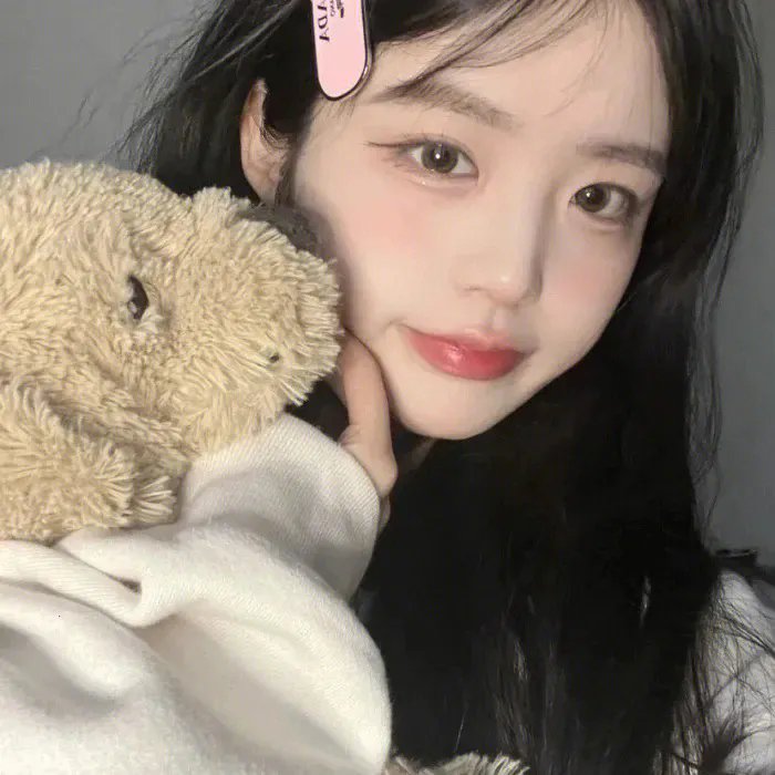 左轮手枪莉莉